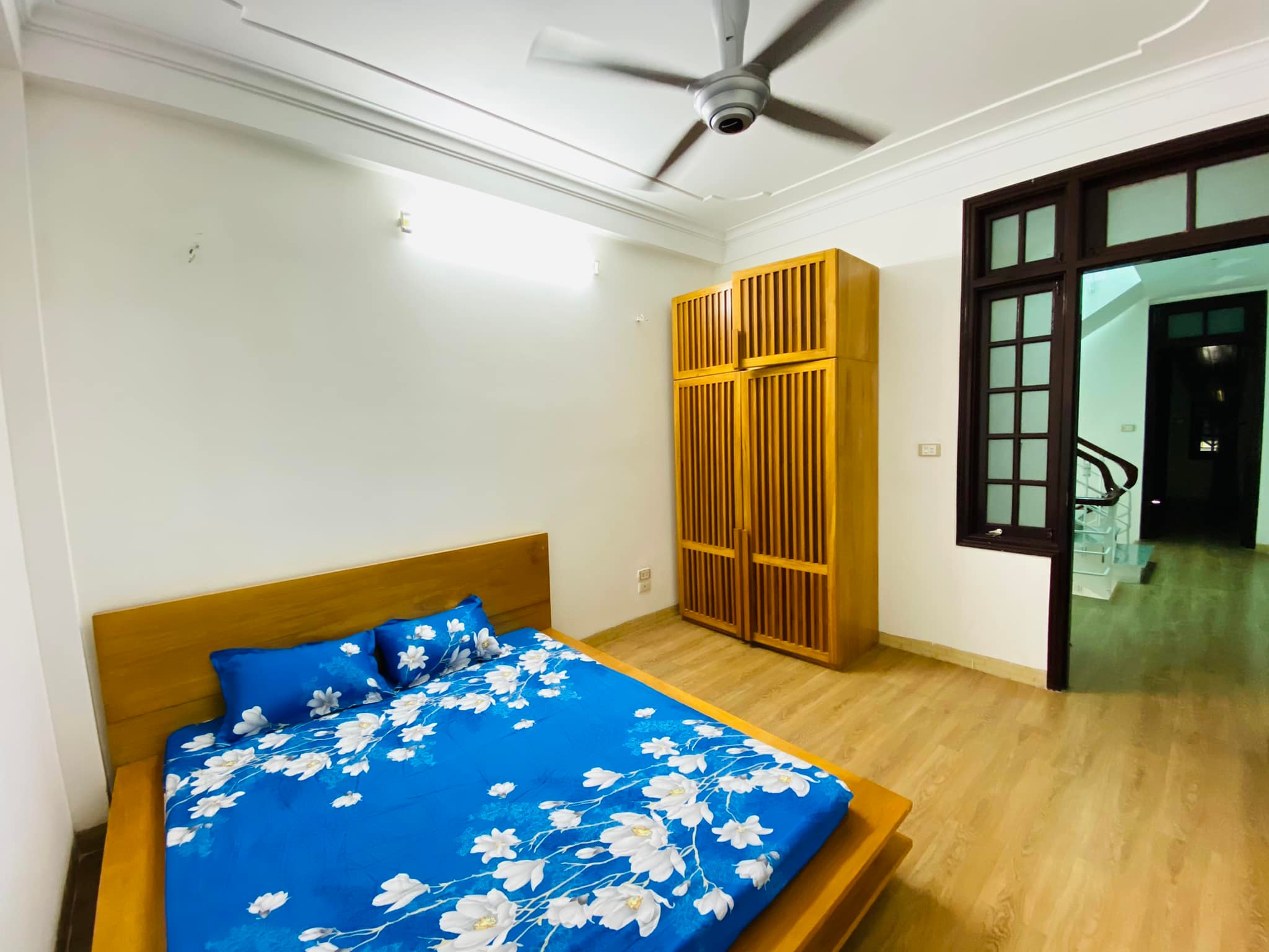 Bán nhà 42m2 phố Trung Kính chỉ nhỉnh 9 tỷ, Gần oto, Ngõ rộng thoáng, An sinh tốt, Ở hoặc cho thuê