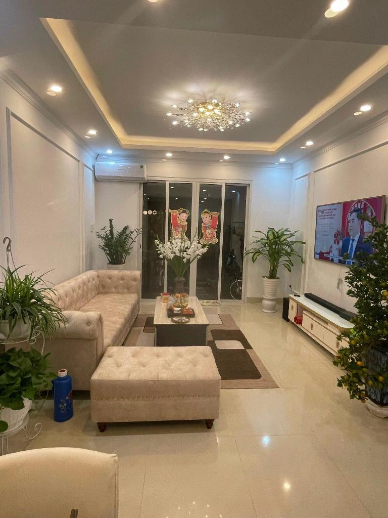 Bán nhà 54m2 phố Xuân Đỉnh chỉ nhỉnh 8 tỷ, Gần oto, Ngõ thông, Nhà xây chắc chắn, Ở ngay
