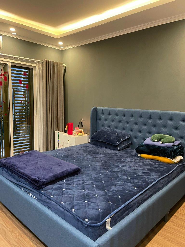 Bán nhà 54m2 phố Xuân Đỉnh chỉ nhỉnh 8 tỷ, Gần oto, Ngõ thông, Nhà xây chắc chắn, Ở ngay