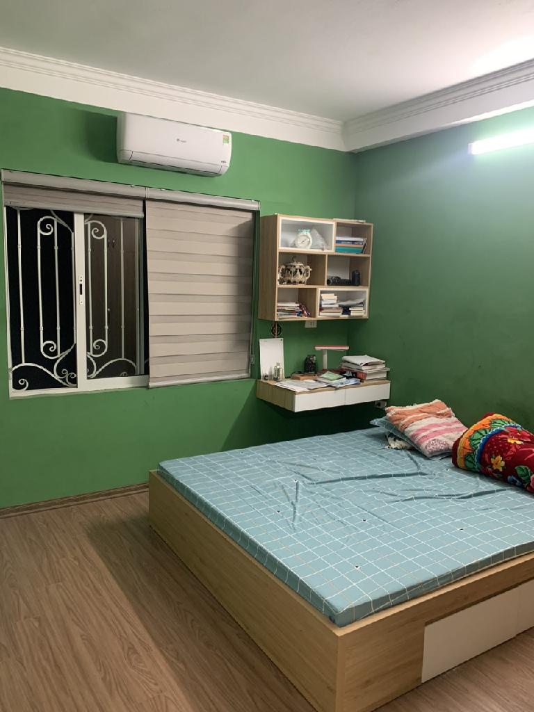 Bán nhà 54m2 phố Xuân Đỉnh chỉ nhỉnh 8 tỷ, Gần oto, Ngõ thông, Nhà xây chắc chắn, Ở ngay