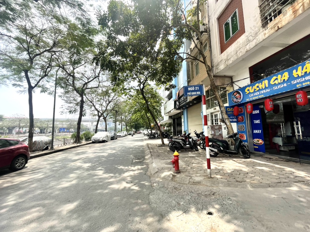 Bán nhà 51m2, 5 tầng thang máy phố Quan Hoa, Cầu Giấy, Gần phố, 2 thoáng, An sinh tốt
