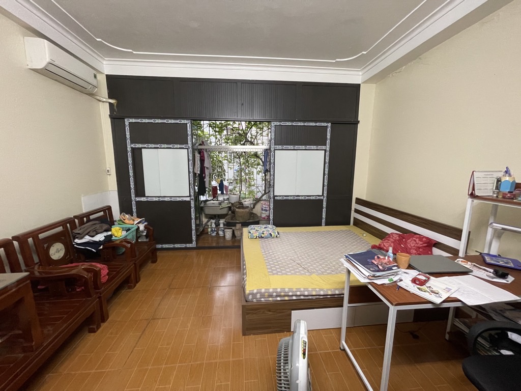 Bán nhà Phú Diễn, Oto đỗ cổng, Tiện ích đầy đủ, An ninh tốt, 53m2, Chỉ nhỉnh 9 tỷ