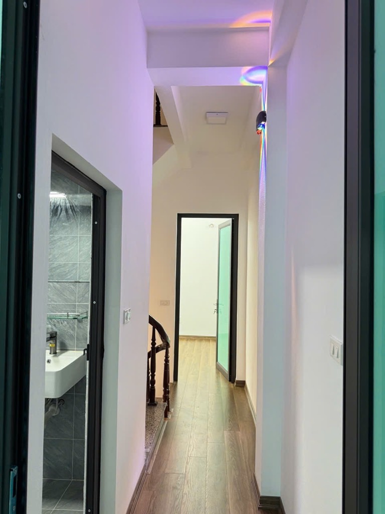 Bán nhà phố Phú Mỹ, Mỹ Đình, Mặt ngõ thông, 4 chỗ đỗ cửa, Kinh doanh, 35m2, Chỉ nhỉnh 7 tỷ