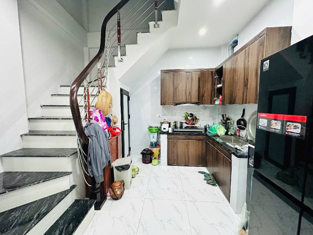 Bán nhà phố Nhân Mỹ, Mỹ Đình, 30m ra oto, Đầy đủ tiện ích, Nhà đẹp ở luôn, 35m2