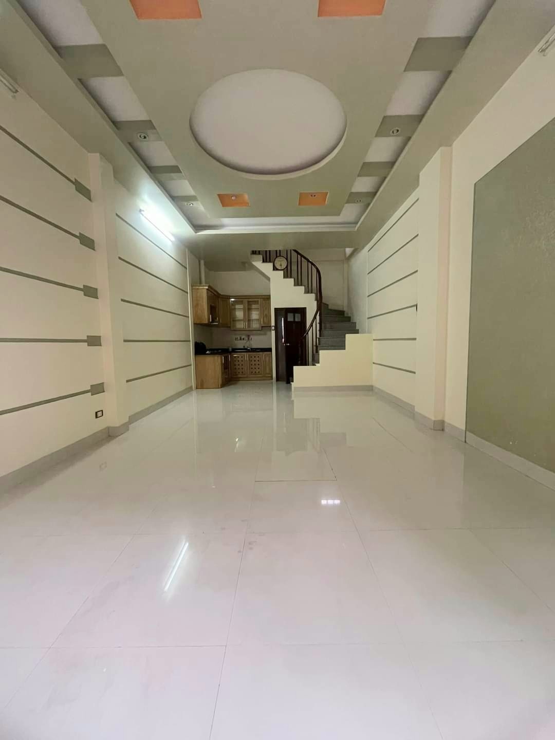 Bán nhà phố Trần Cung, Ngõ 3 gác, Hàng xóm KĐT Nam Cường, An sinh tốt, 37m2 chỉ nhỉnh 7 tỷ