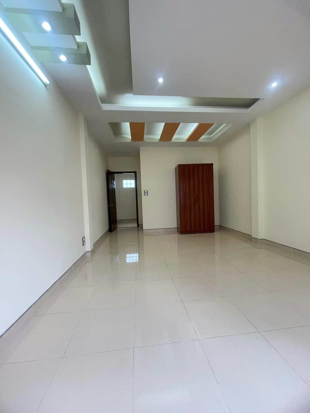 Bán nhà phố Trần Cung, Ngõ 3 gác, Hàng xóm KĐT Nam Cường, An sinh tốt, 37m2 chỉ nhỉnh 7 tỷ