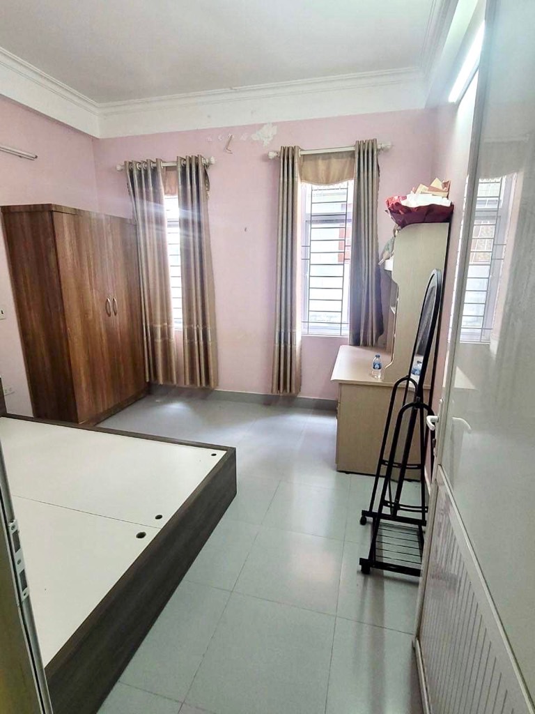 Bán nhà phố Đức Diễn, 50m ra oto, Ngõ rộng thoáng, An sinh tốt, Ở hoặc cho thuê, 40m2 chỉ nhỉnh 8 tỷ