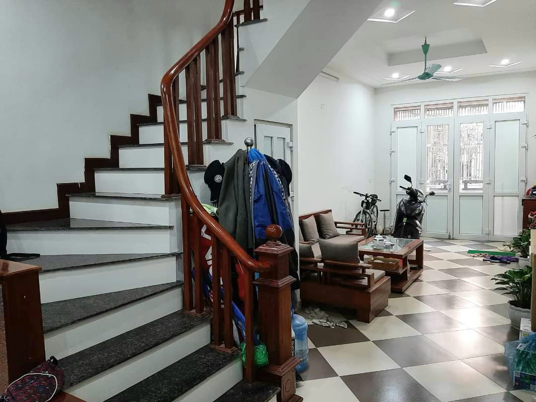 Chỉ nhỉnh 6 tỷ sở hữu nhà đẹp 51m2 đường Mỹ Đình, Nguyễn Hoàng, Gần oto, gần mặt phố, An sinh tốt