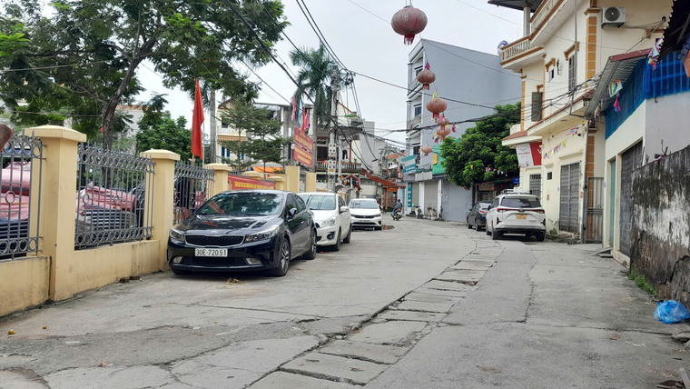 Bán mảnh đất đẹp Bắc Từ Liêm, Oto đỗ cửa, Gần phố, Xây ở hoặc đầu tư, Vuông đẹp, 43m2 chỉ nhỉnh 5 tỷ