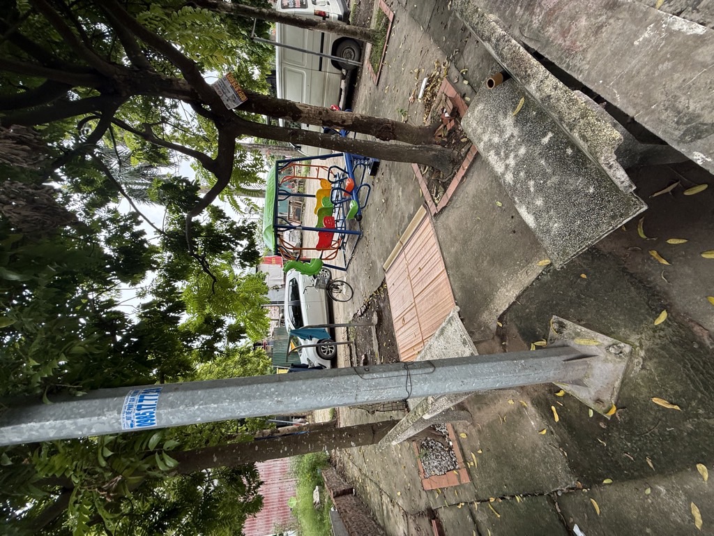 Bán mảnh đất đẹp Bắc Từ Liêm, Oto đỗ cửa, Gần phố, Xây ở hoặc đầu tư, Vuông đẹp, 43m2 chỉ nhỉnh 5 tỷ