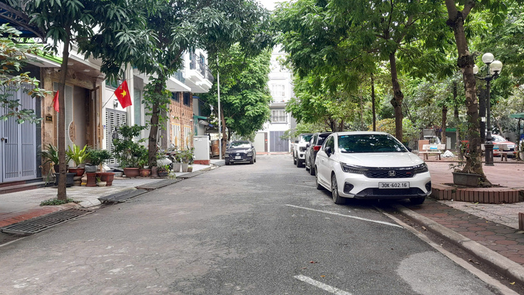 Siêu Phẩm Xuân Phương, Nhà Đẹp Phân Lô, Vỉa Hè Rộng, Ô Tô Đỗ Cửa, Thang Máy Xịn, Ở Sướng, Cho Thuê Sinh Lời Ngay!