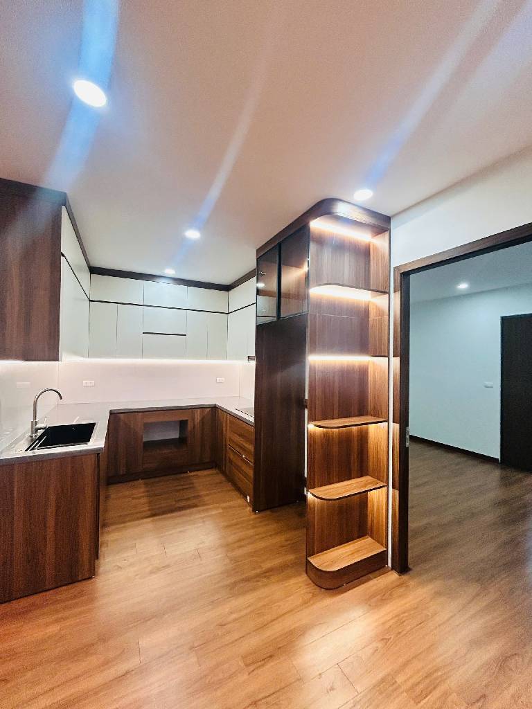 Cực hiếm! Chỉ nhỉnh 6 tỷ sở hữu ngay căn hộ 3 ngủ, lô góc siêu đẹp KĐT  Nam Trung Yên