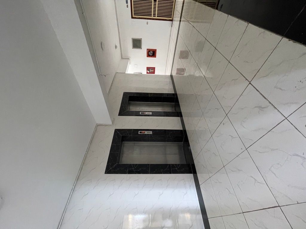 Cực hiếm! Chỉ nhỉnh 6 tỷ sở hữu ngay căn hộ 3 ngủ, lô góc siêu đẹp KĐT  Nam Trung Yên