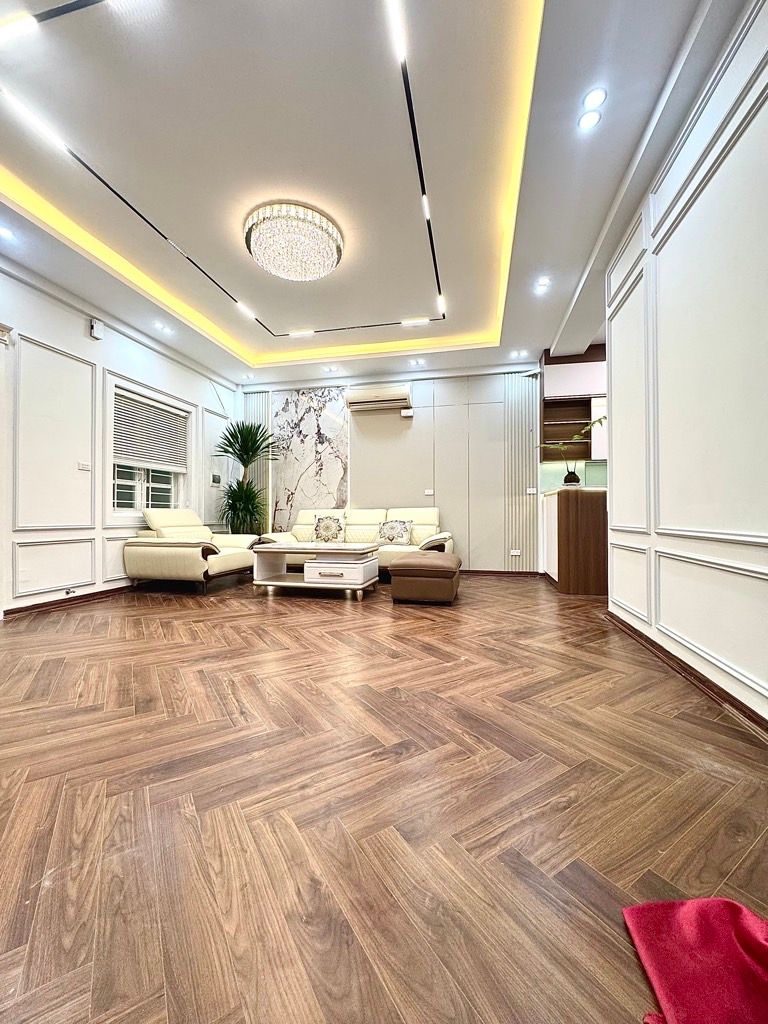 Hiếm nhất Ba Đình, Căn hộ chung cư Đốc Ngữ siêu đẹp 98m2, 3 ngủ 2WC, Dân trí cao, An ninh tốt, Tặng full nội thất xịn, Ở ngay