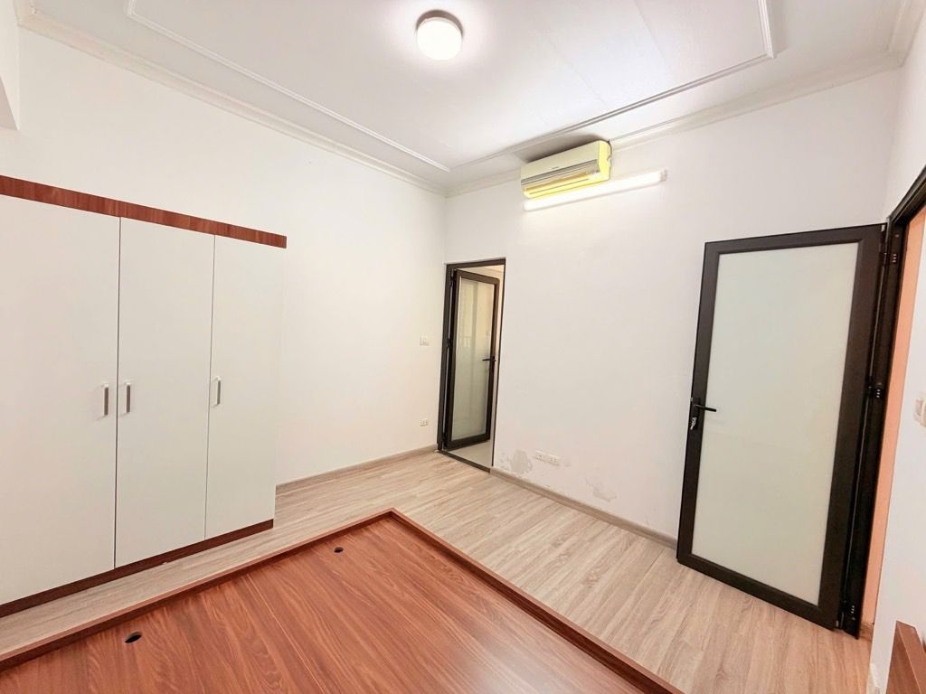 Chỉ nhỉnh 5 tỷ sở hữu ngay căn hộ 60m2, 2 ngủ 1WC siêu đẹp full nội thất chung cư Nam Trung Yên, Nguyễn Chánh