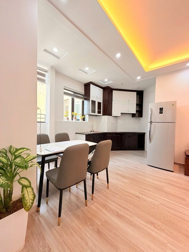 Chỉ nhỉnh 5 tỷ sở hữu ngay căn hộ 60m2, 2 ngủ 1WC siêu đẹp full nội thất chung cư Nam Trung Yên, Nguyễn Chánh