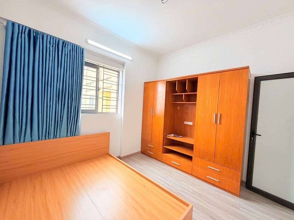 Chỉ nhỉnh 5 tỷ sở hữu ngay căn hộ 60m2, 2 ngủ 1WC siêu đẹp full nội thất chung cư Nam Trung Yên, Nguyễn Chánh