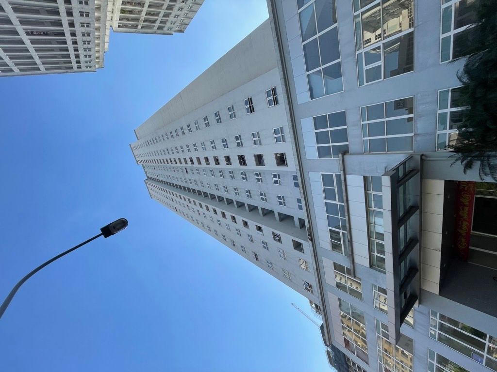 Siêu hiếm, Căn hộ chung cư 30T2 Nam Trung Yên, Nguyễn Chánh, 50m2, 2 ngủ 1WC, Full nội thất xịn, ở luôn chỉ nhỉnh 4 tỷ