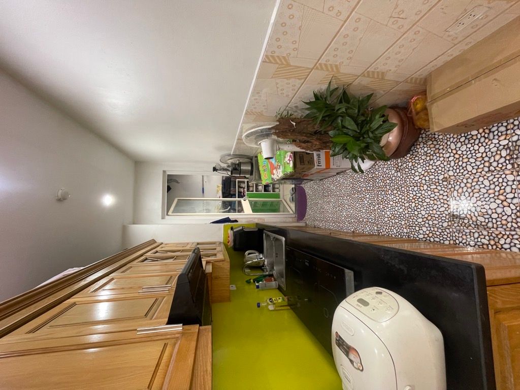 Siêu hiếm, Chỉ nhỉnh 4 tỷ sở hữu ngay căn hộ 2 ngủ 1WC chung cư Ecohome 1, Tặng full nội thất cao cấp