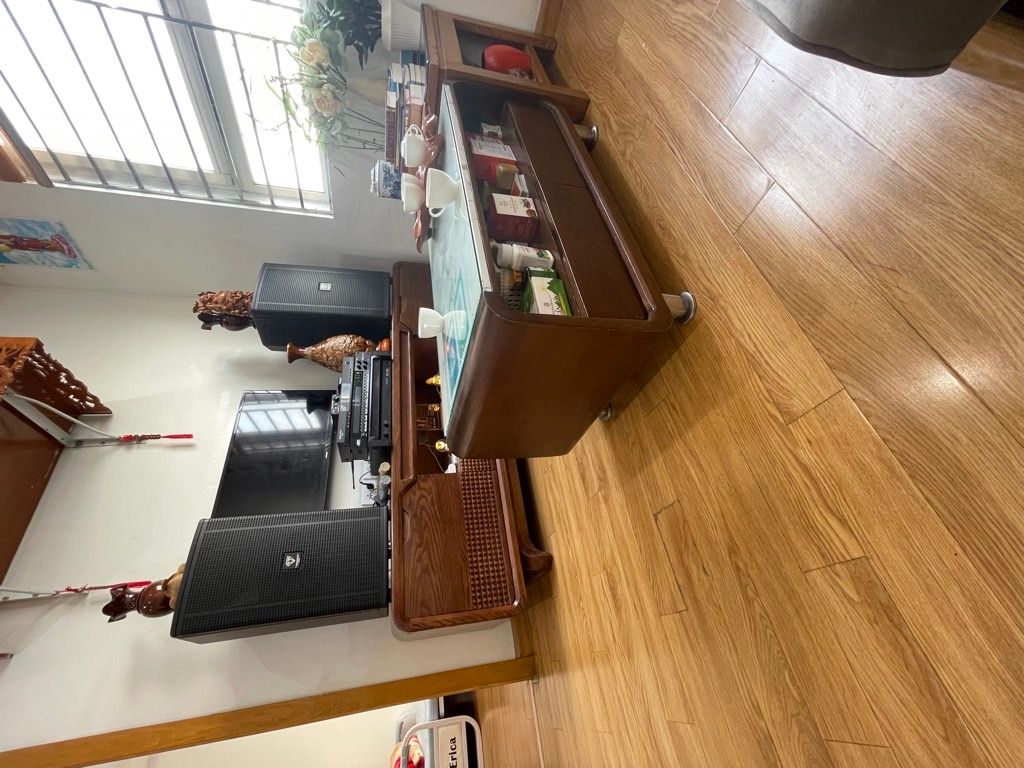 Siêu hiếm, Chỉ nhỉnh 4 tỷ sở hữu ngay căn hộ 2 ngủ 1WC chung cư Ecohome 1, Tặng full nội thất cao cấp