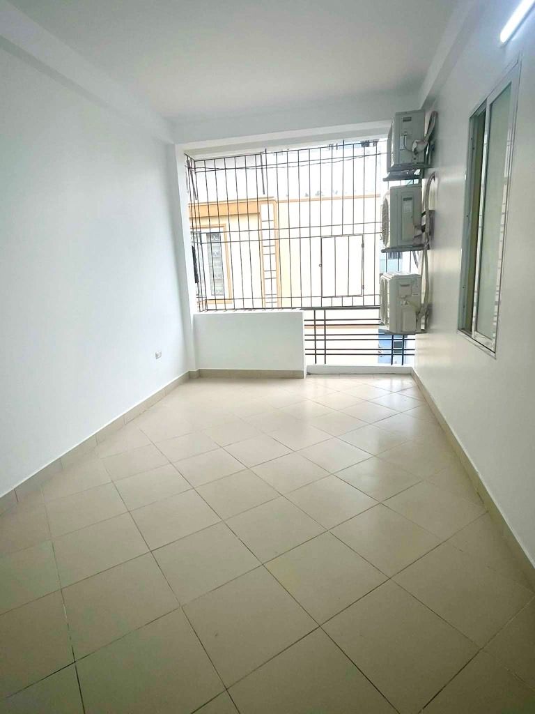 Nhà đẹp ở luôn, Đào Tấn, Ba Đình, Mặt tiền rộng, Gần phố, Ngõ thông, 40m2 chỉ nhỉnh 7 tỷ