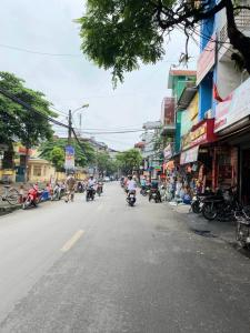 Bán nhà 54m2 phố Trần Cung, Lô góc 2 thoáng, Mặt tiền đẹp, Tặng full nội thất, Nhà đẹp ở ngay