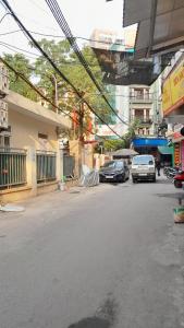 Bán nhà 45m2 đường Mỹ Đình, 1 nhà ra oto, Gần phố, Mặt tiền rộng, Full nội thất, Nhà đẹp ở luôn