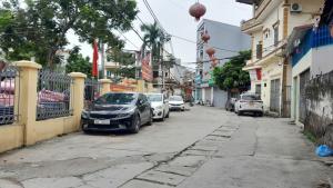 Bán mảnh đất đẹp Bắc Từ Liêm, Oto đỗ cửa, Gần phố, Xây ở hoặc đầu tư, Vuông đẹp, 43m2 chỉ nhỉnh 5 tỷ