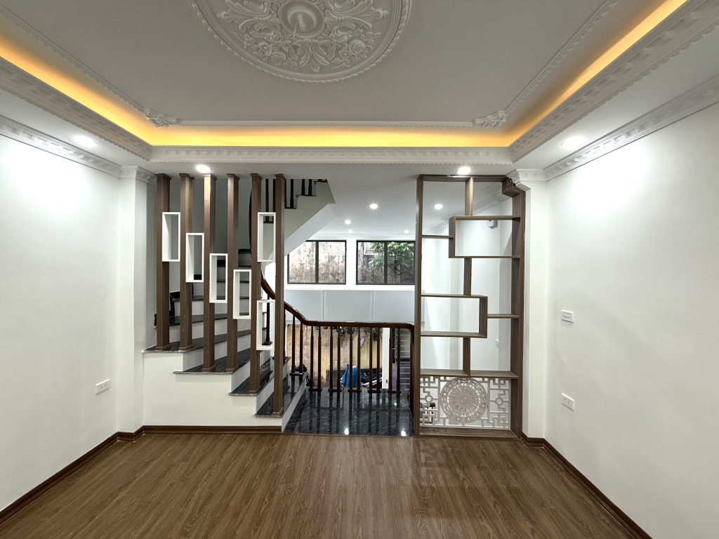 Tự Khoát 34 5 4 9 5.2 tỷ Ngũ Hiệp Thanh Trì