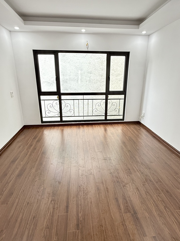 Xóm Bảng Cổ điển A 51 5 4.2 13 7.45 tỷ Tứ Hiệp Thanh Trì