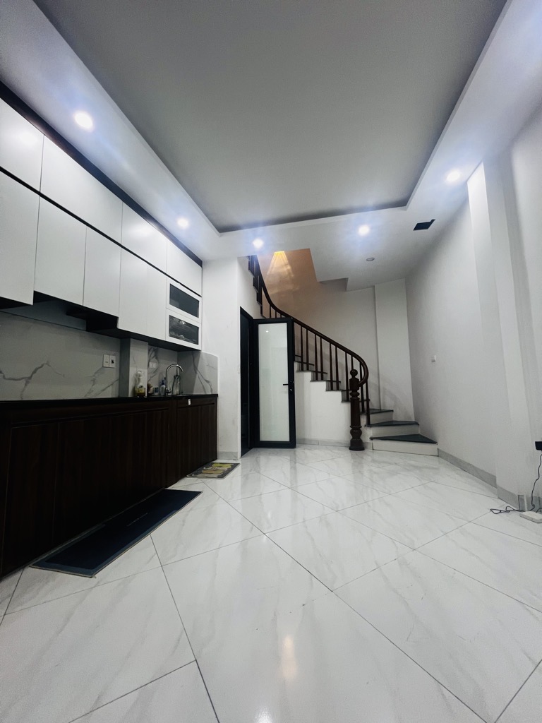 Phan Trọng Tuệ 31 6 4.1 7 5.6 tỷ Thanh Liệt Thanh Trì
