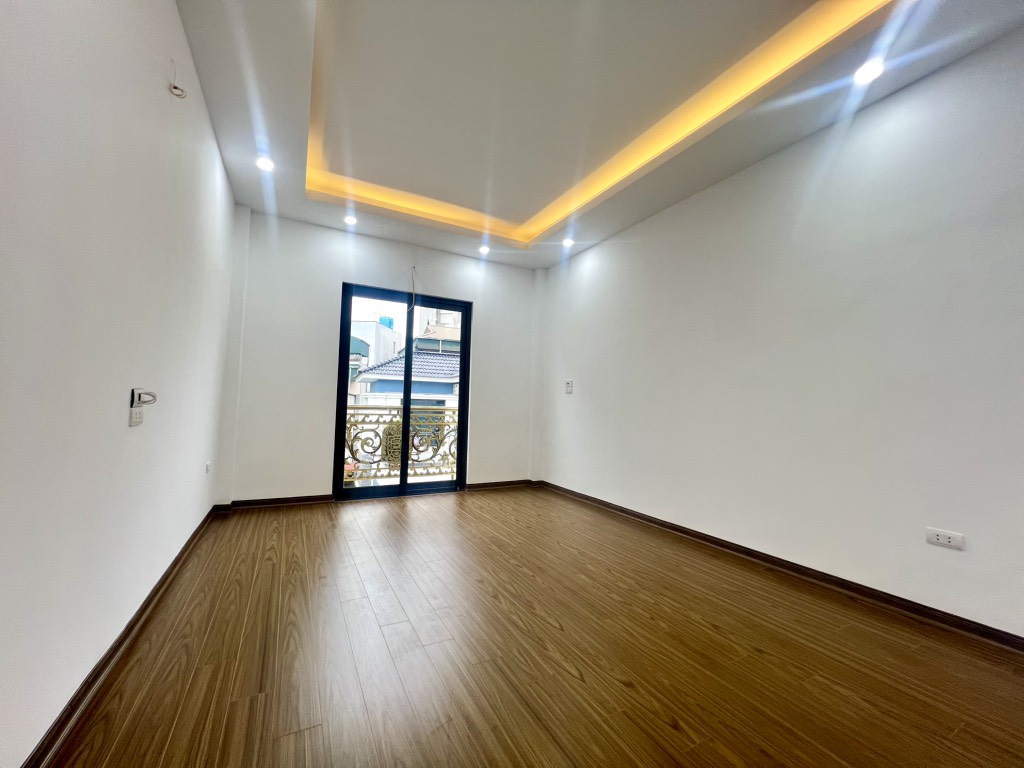 58.6 6 3.5 15 8.15 tỷ Ngọc Hồi Thanh Trì