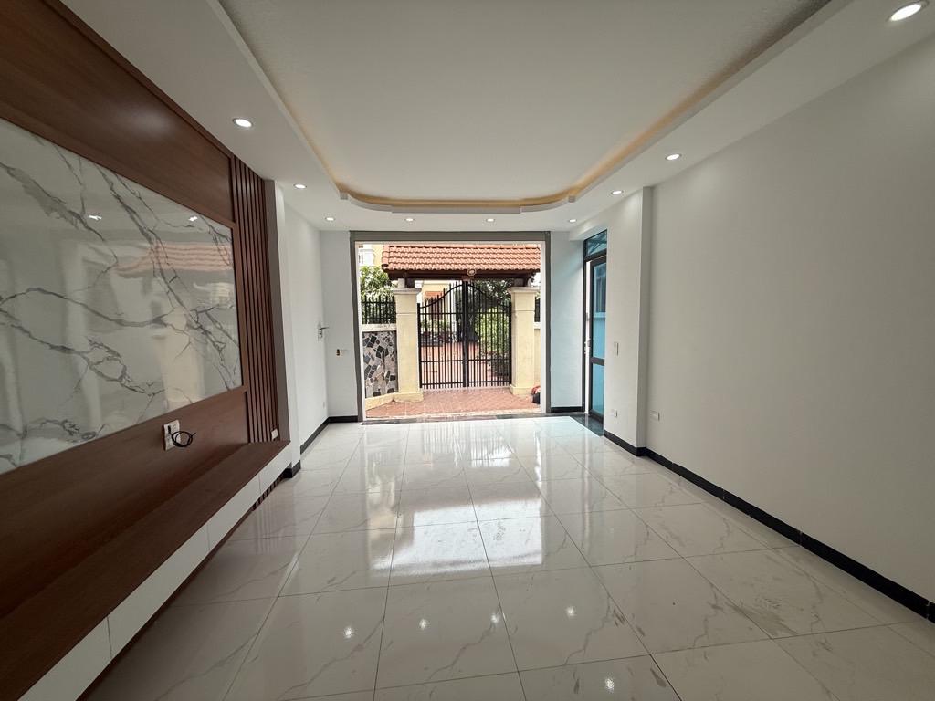 Vĩnh Ninh 78 4 9.3 9 6.58 tỷ Vĩnh Quỳnh
