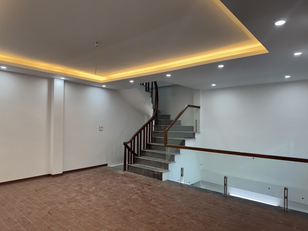 Quỳnh Đô 36.3/40 5 5.8 7 4.8 tỷ Vĩnh Quỳnh Thanh Trì