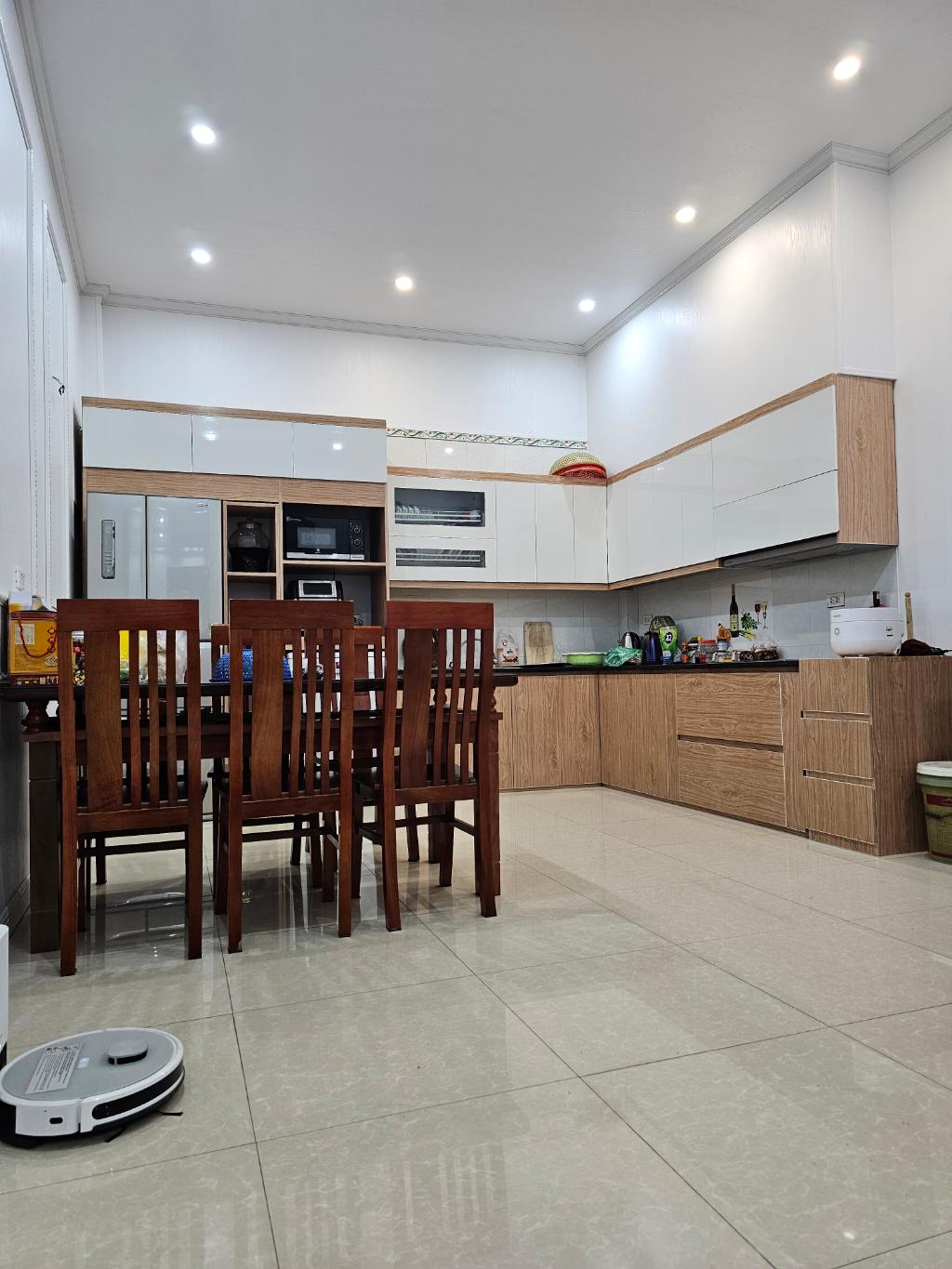 đường Vĩnh Khang 66.8 2 4.1 17 8.4 tỷ Ngọc Hồi