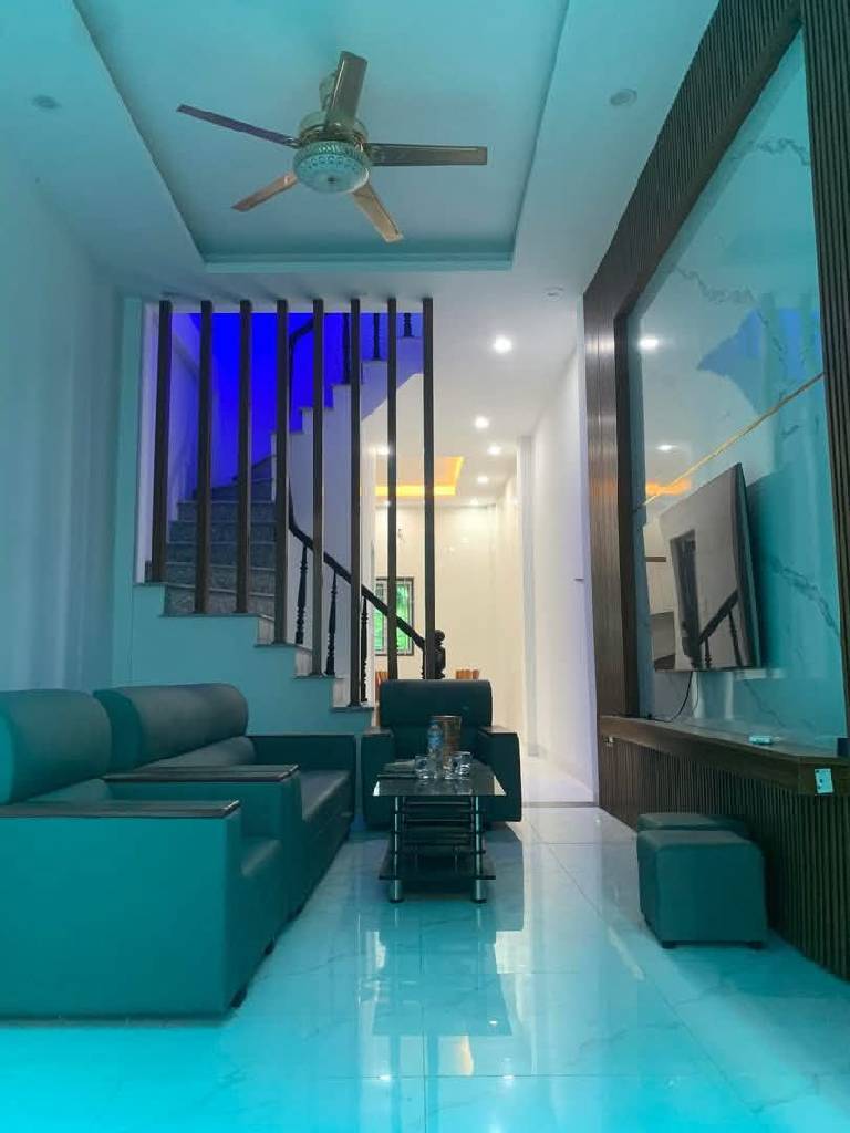 Tân Dân5 50.7/51 3 3.3 15 5.55 tỷ Đông Mỹ Thanh Trì