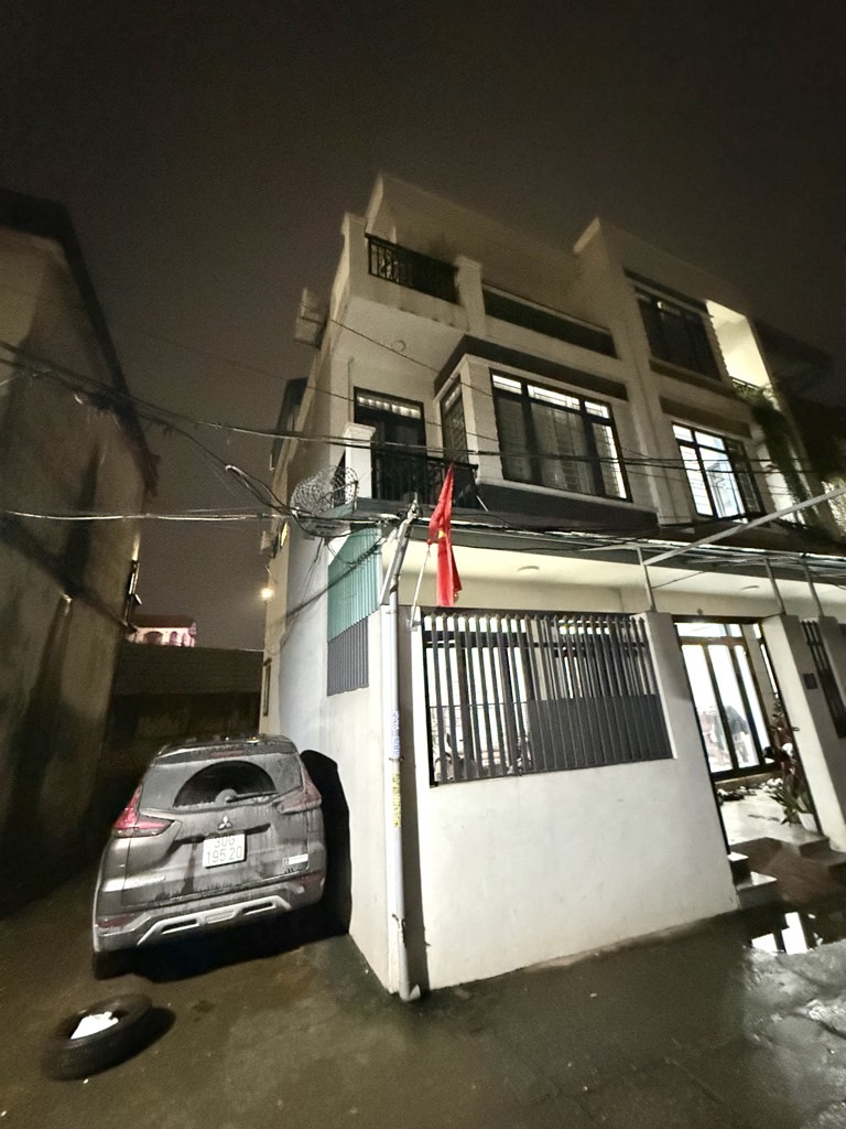 Tự Khoát 63 3 5.8 12 9.85 tỷ Thanh Trì