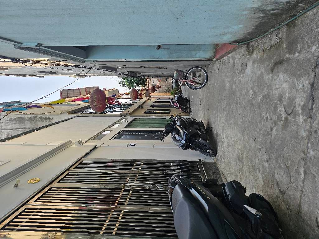 Đông mỹ. đường đại thắng 40 4 4.7 9 5.35 tỷ Nam Phù