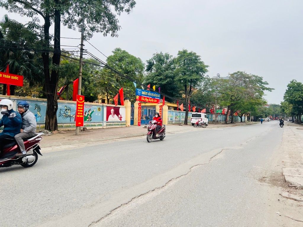 Đông Mỹ - Đại Đồng 10 46 5 4.2 11 6.99 tỷ Nam Phù