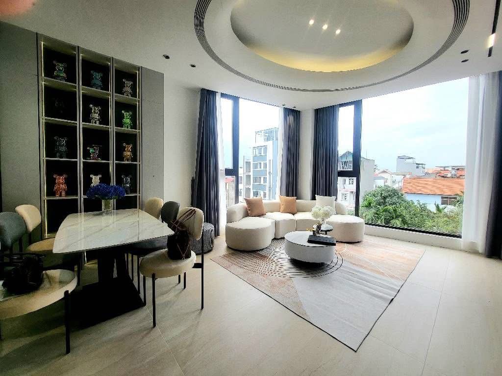 Nhà lô góc Ngọc Thuỵ- Ô tô ngủ trong nhà- 1X tỷ