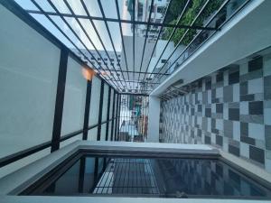 BÙI XƯƠNG TRẠCH 33m x6 tầng  giá 12,3 tỷ