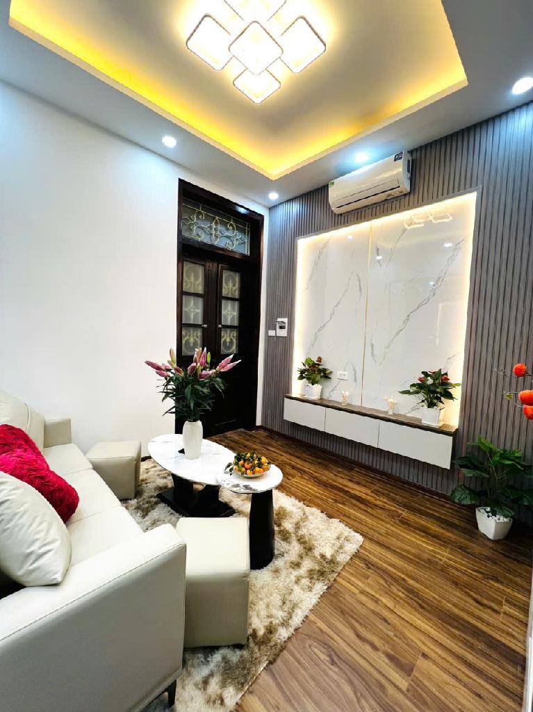 Nhà đẹp phố Lò Đúc - Hai Bà Trưng. 40m². Full nội thất. Ở ngay. 2.2 tỷ