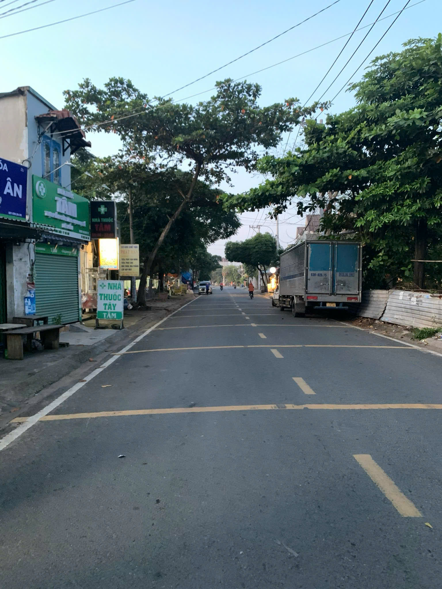 Bán 200m2 thổ cư mặt tiền Lê Thị Hoa, Thủ Đức, giá tốt vì cần bán GẤP