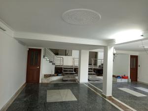 Bán hoặc cho thuê tòa nhà 4 Tầng 2 mặt tiền đường NDTrinh Quận 2