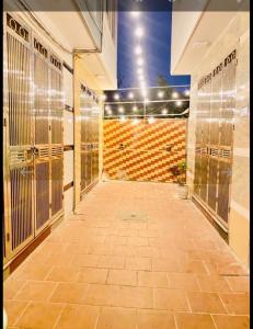 NHÀ HIẾM THUỘC LÔ PHÂN KHU MỚI tại PHỐ NGŨ NHẠC - HOÀNG MAI (32m,3.8x8m chỉ 5,5 TỶ )