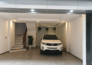 Xuân Đỉnh, 7 tầng thang máy oto đậu cửa 11 tỷ