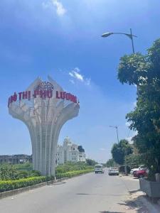 Nhà hot phố Phú Lương