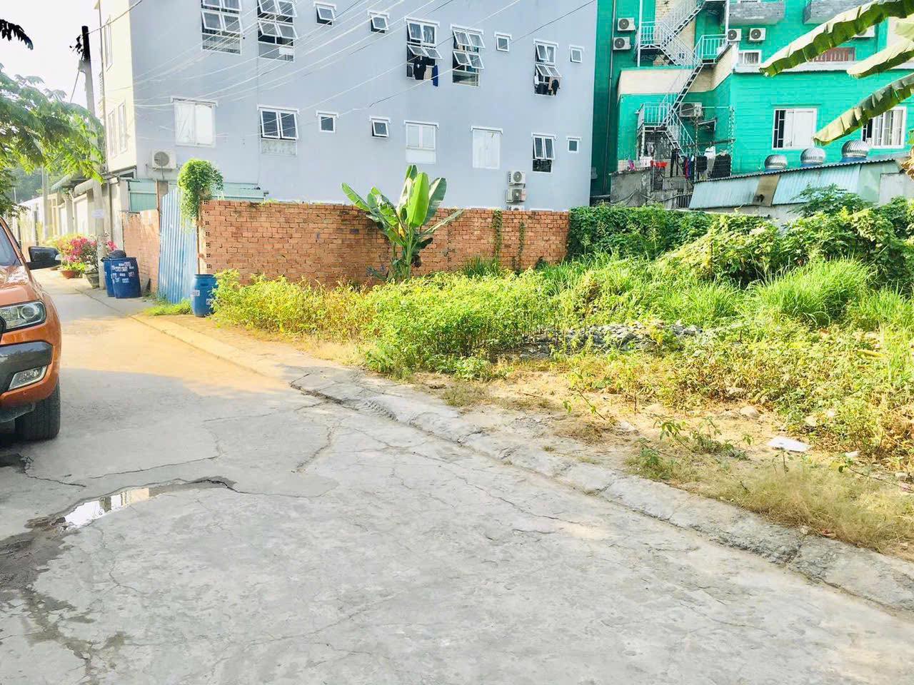Bán lô đất Ngang 8M cực đẹp, Cạnh Hoàng Diệu 2 . Ngã Tư Thủ Đức.