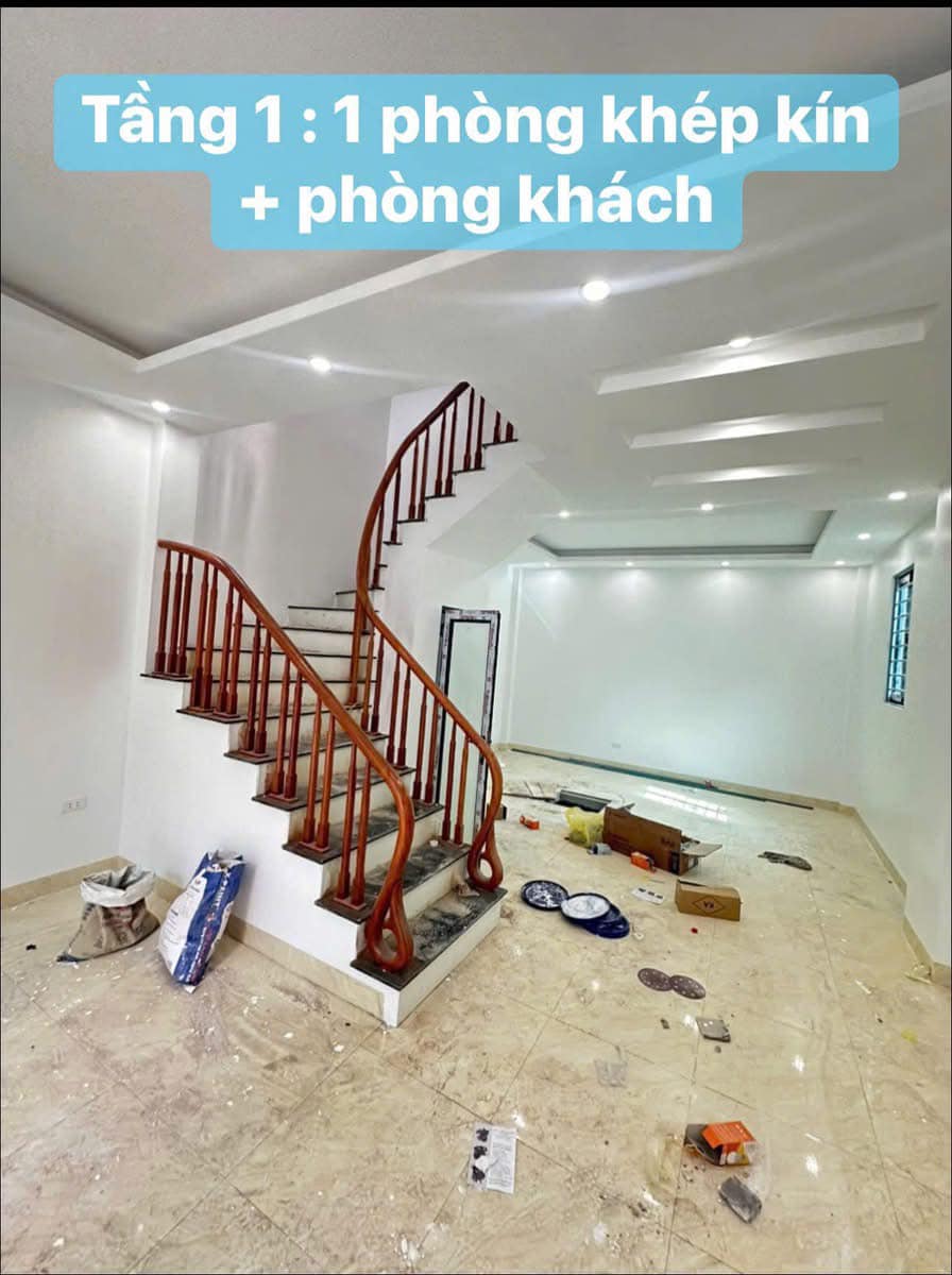 BÁN NHÀ CỰC HIẾM HÀ ĐÔNG 38M- 5 TẦNG SIÊU ĐẸP NHỈNH 2,5 Tỷ  - MẶT TIỀN RỘNG - Ô TÔ ĐỖ CỔNG- KO LỖI PHONG THỦY