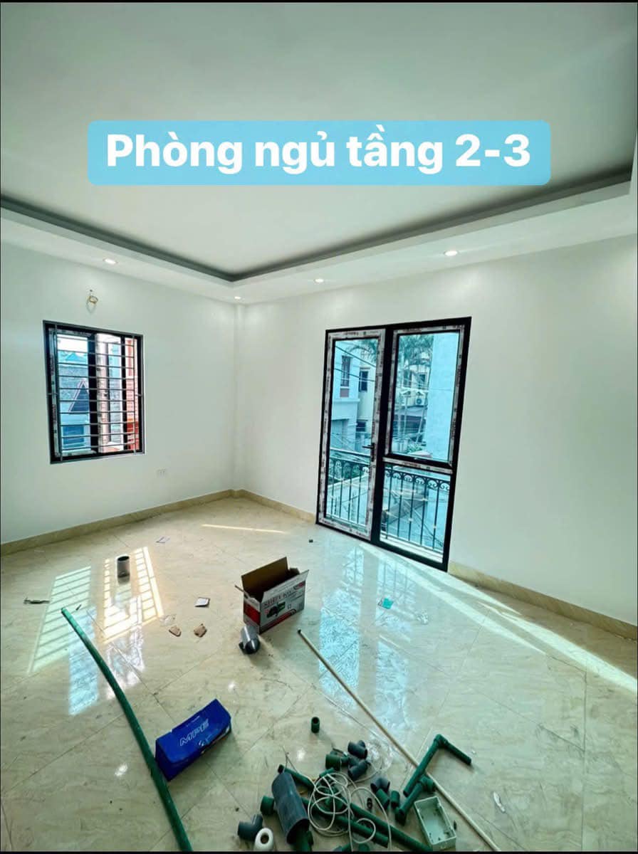 BÁN NHÀ CỰC HIẾM HÀ ĐÔNG 38M- 5 TẦNG SIÊU ĐẸP NHỈNH 2,5 Tỷ  - MẶT TIỀN RỘNG - Ô TÔ ĐỖ CỔNG- KO LỖI PHONG THỦY